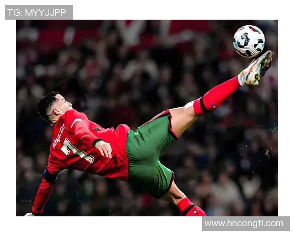 历届足球明星的辉煌成就与传奇故事回顾